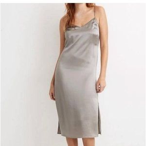 Gorgeous Madewell washable navy silk slip dress